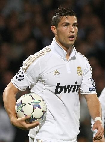 里程碑，北京国安球员方昊已代表中国俱乐部出战100场（百场达成！北京国安球员方昊完成中国俱乐部第100次出场）