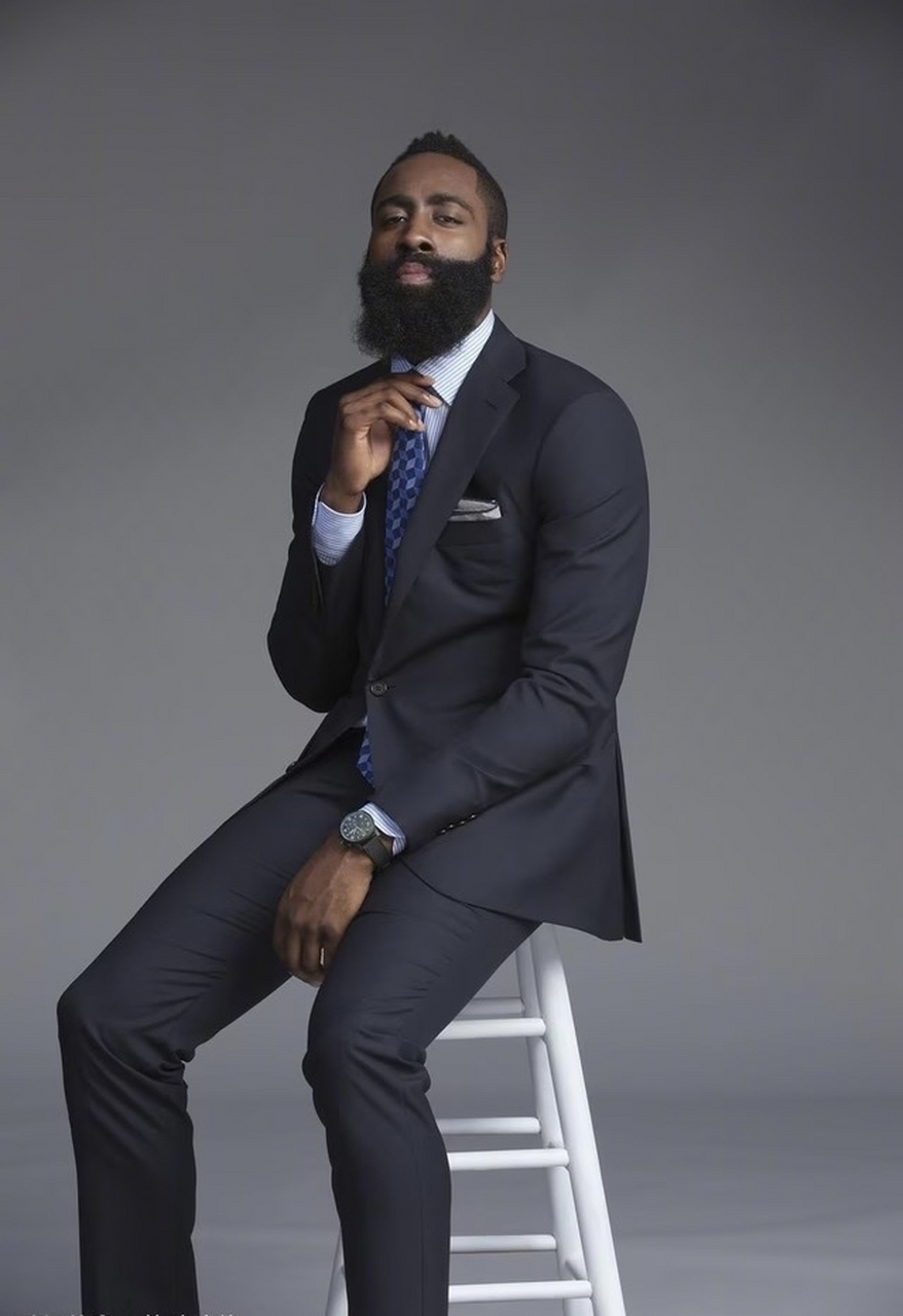 武体教授谈三镇输海牛：线上线下骂声一片，还不如上全替补（武体教授评三镇不敌海牛：线上线下骂声四起，不如派全替补出战）