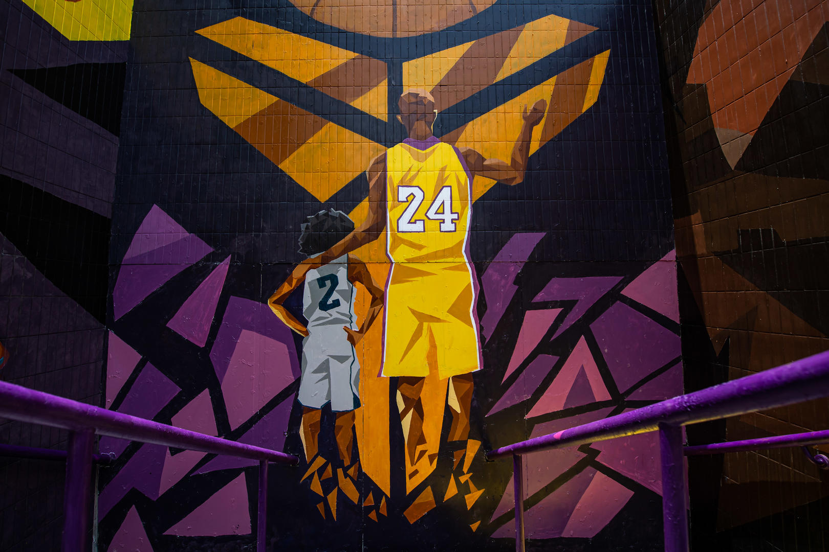 记者：莱奥周二接受核磁共振检查，结果显示无肌肉损伤（莱奥周二核磁结果显示无肌肉伤情）