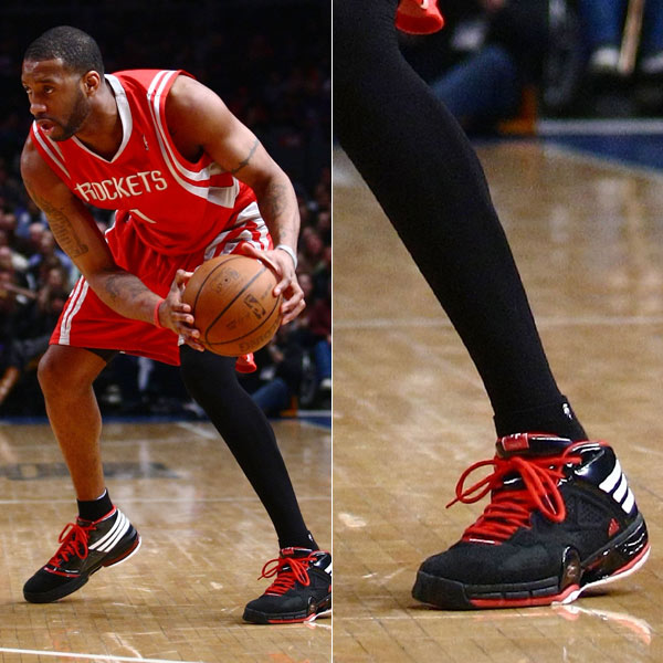 奥斯卡、巴尔加斯赛季前离队，武磊长期伤缺，但海港仍夺冠军（奥斯卡、巴尔加斯季前离队，武磊长期伤停，海港仍问鼎冠军）