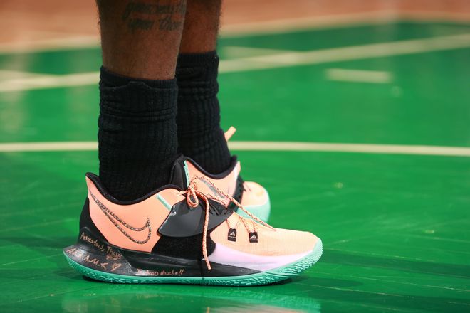 大秀中文，齐达内：无论是足球还是麻将，我都想更多探索中国（齐达内秀中文：无论足球还是麻将，我都想更深入了解中国）