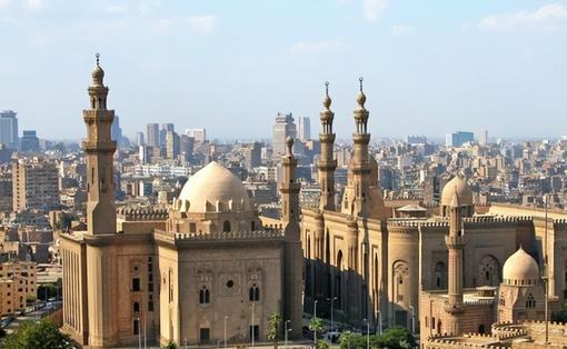 半场：云南1-0西海岸，奥斯卡助攻恩里克闪击（半场战报：云南1-0领先西海岸，奥斯卡助攻恩里克闪电破门）